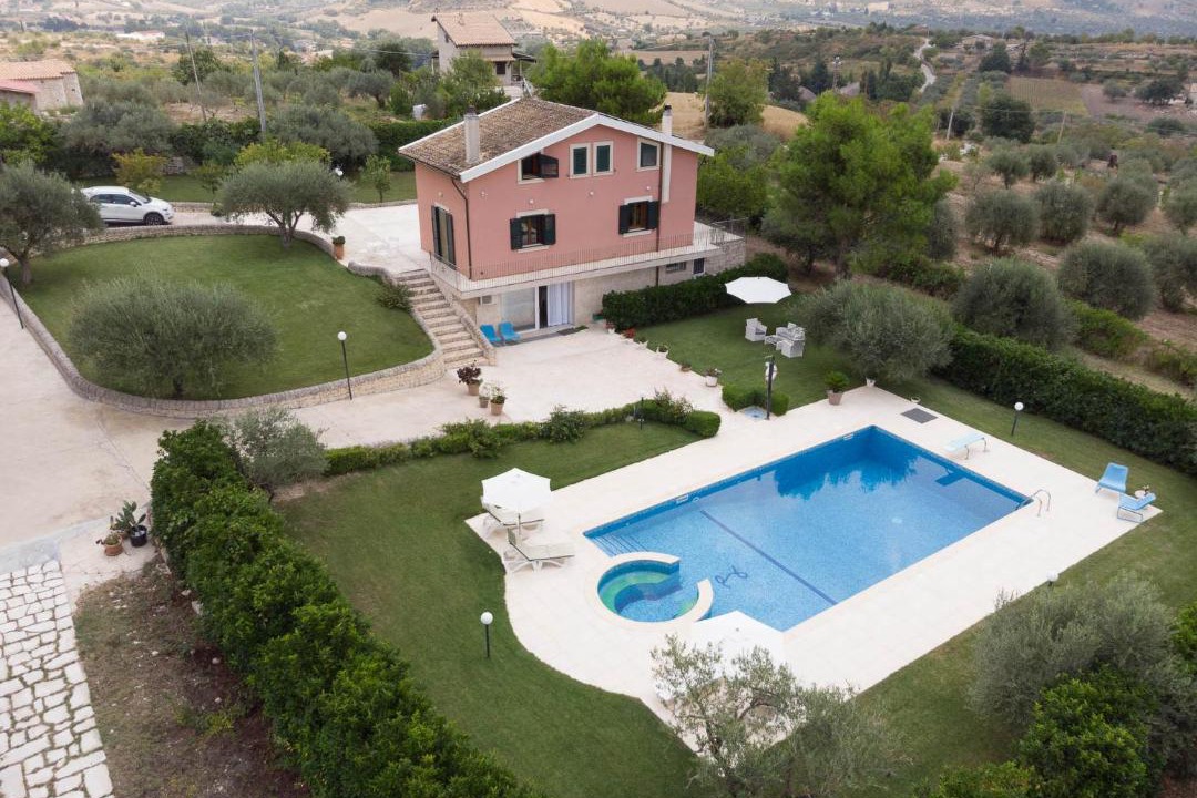 Photo of Outdoor in Giarratana