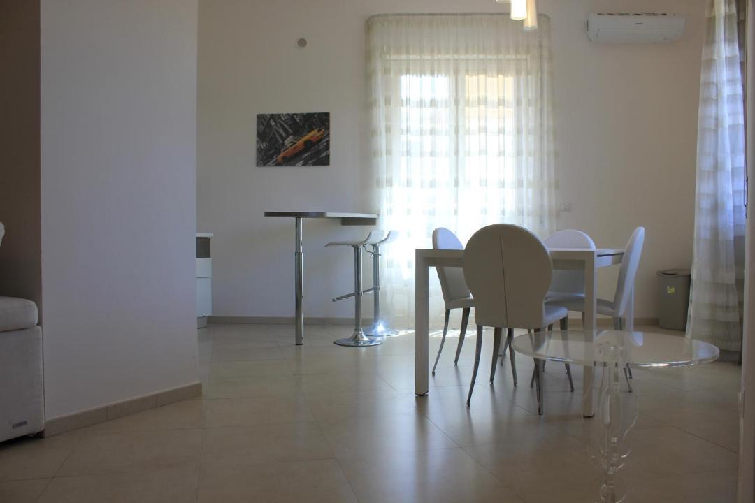 Photo of Others in Rometta Marea