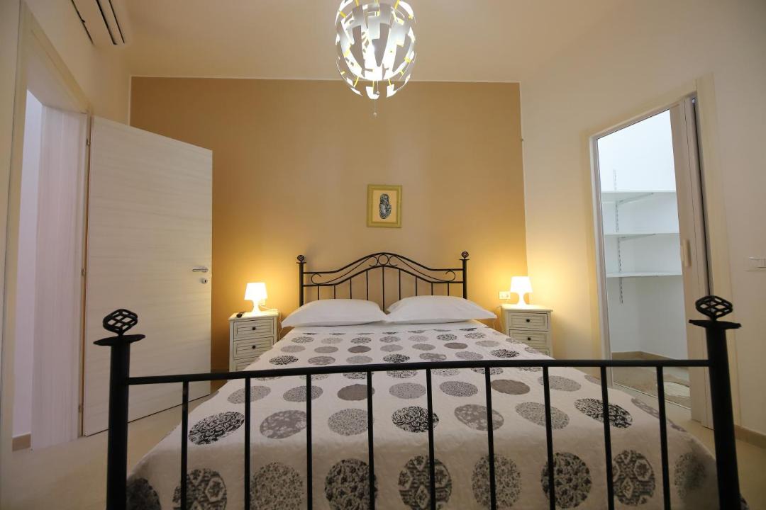 Photo of Bedroom in Avola