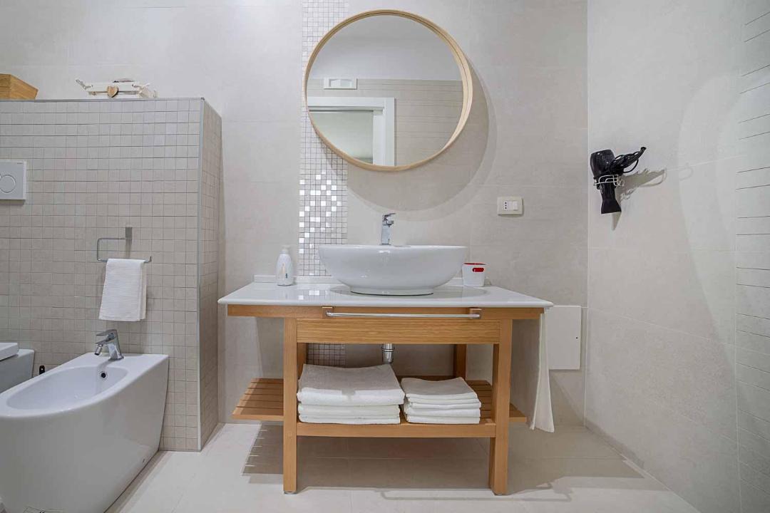 Photo of Bathroom in Avola