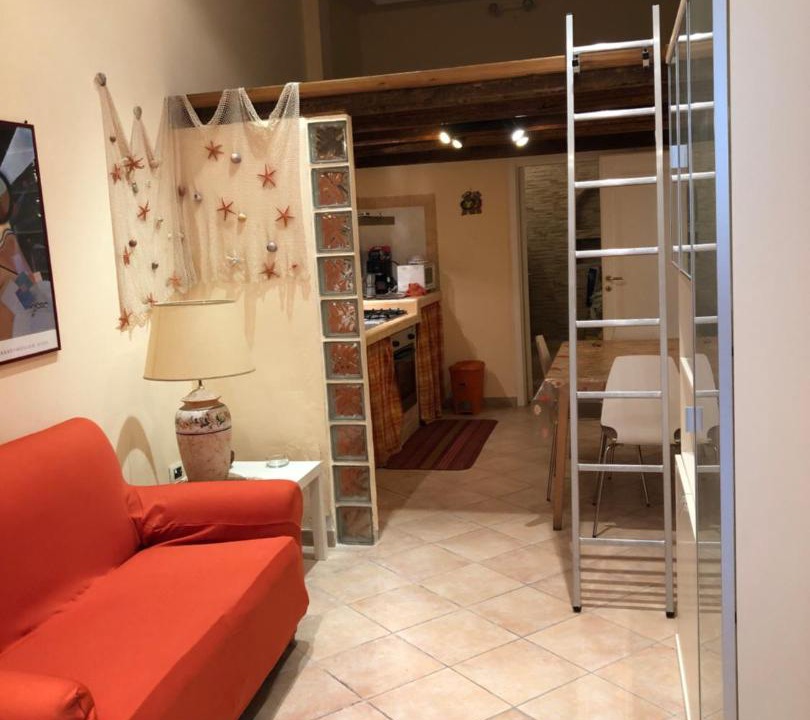 Photo of Livingroom in Old Town