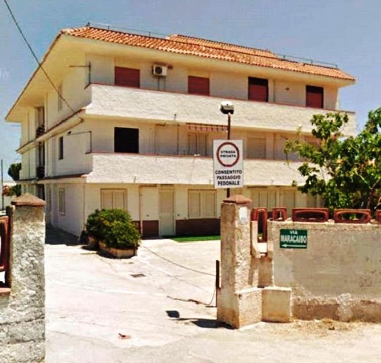 Photo of Buildings in Reitani