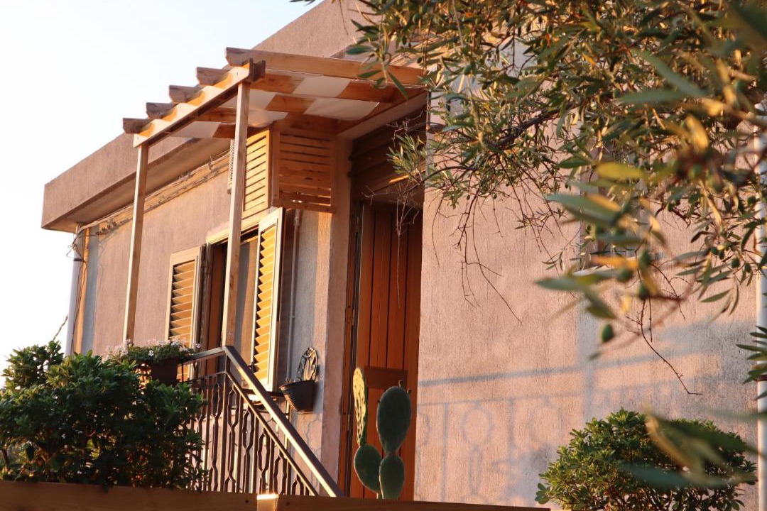 Photo of Buildings in Naso