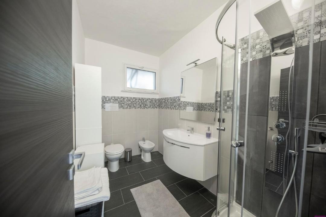 Photo of Bathroom in Casteldaccia