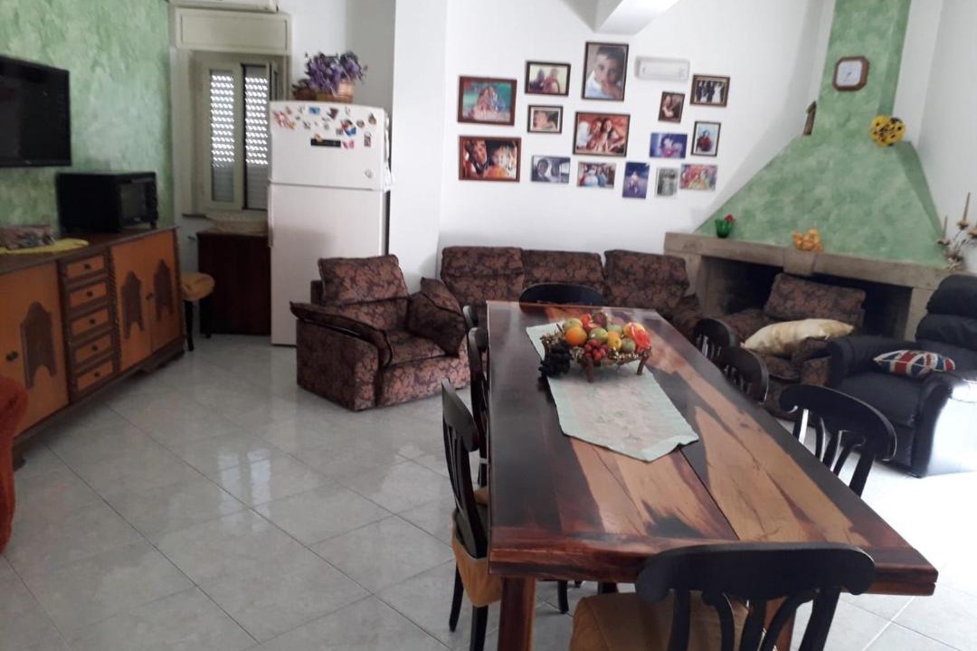 Photo of Livingroom in Barcellona Pozzo di Gotto