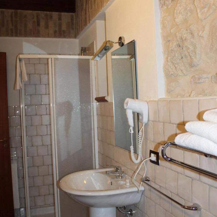 Photo of Bathroom in Cammarata