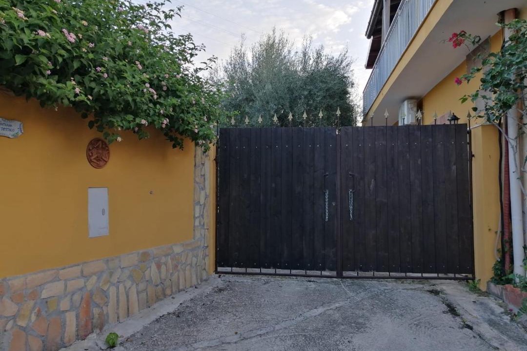 Photo of Buildings in Solarino