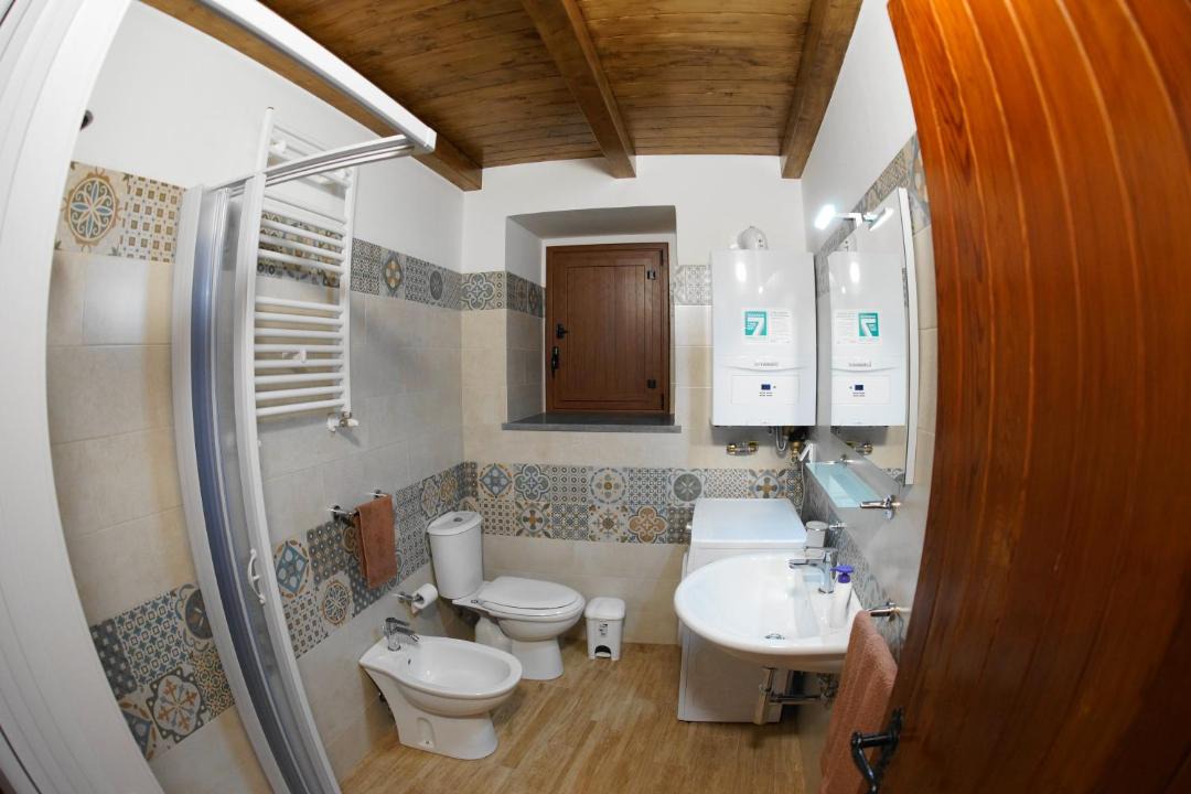 Photo of Bathroom in Ragalna