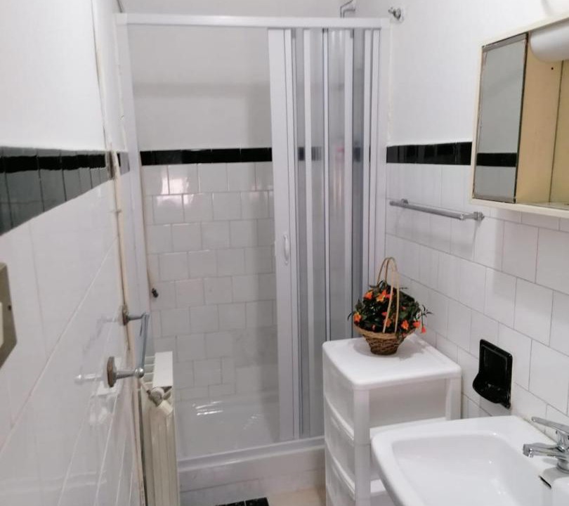 Photo of Bathroom in Naro