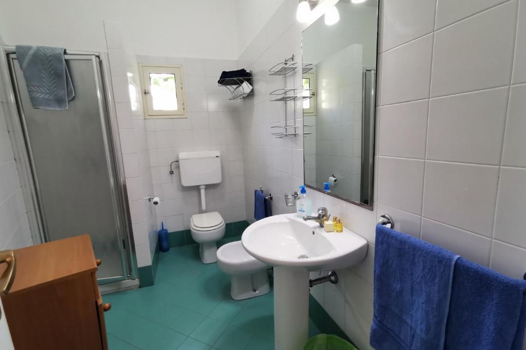 Photo of Bathroom in Mondello