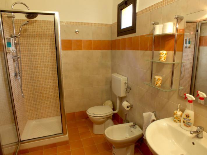 Photo of Bathroom in San Giorgio-Librino-San Giuseppe la Rena-Zia Lisa-Villaggio Sant'Agata