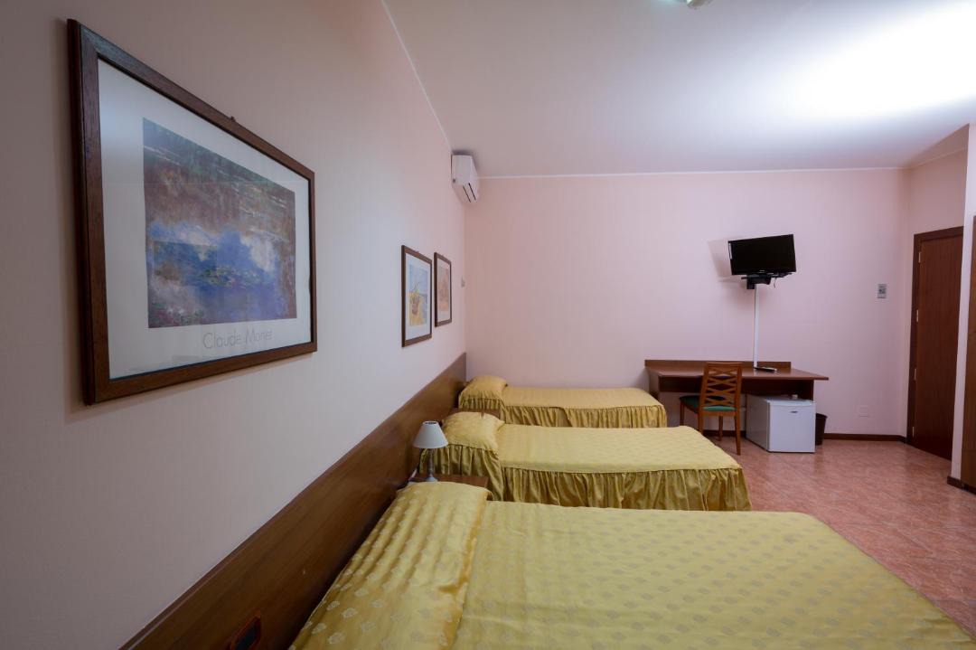 Photo of Bedroom in Motta Sant'Anastasia
