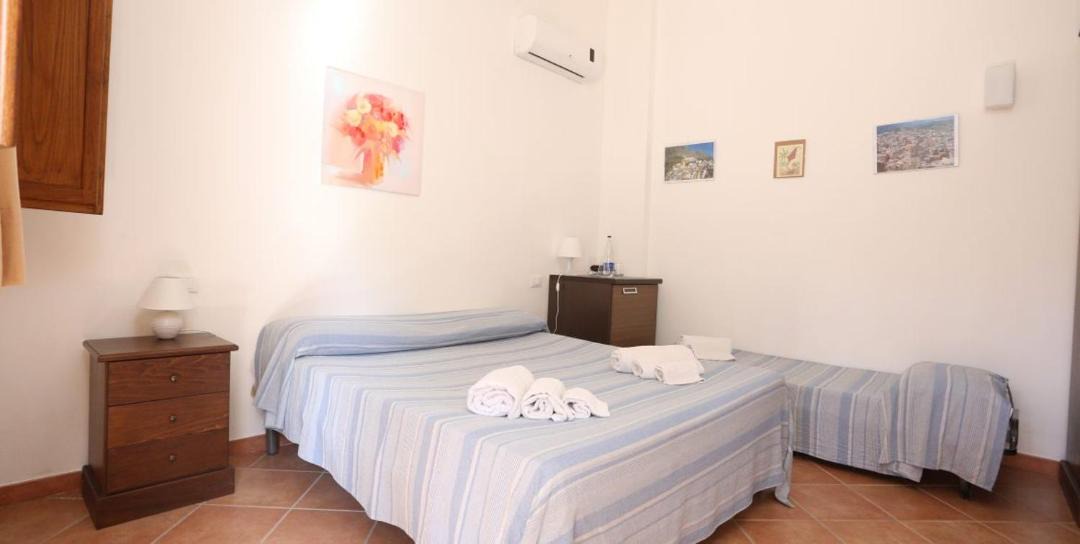 Photo of Bedroom in Lascari