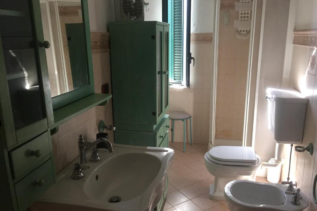 Photo of Bathroom in Carrozziere