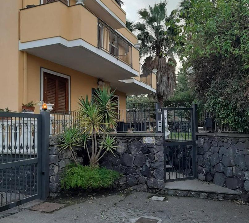 Photo of Buildings in Giarre