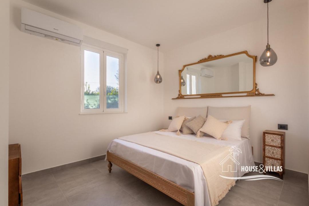 Photo of Bedroom in Avola