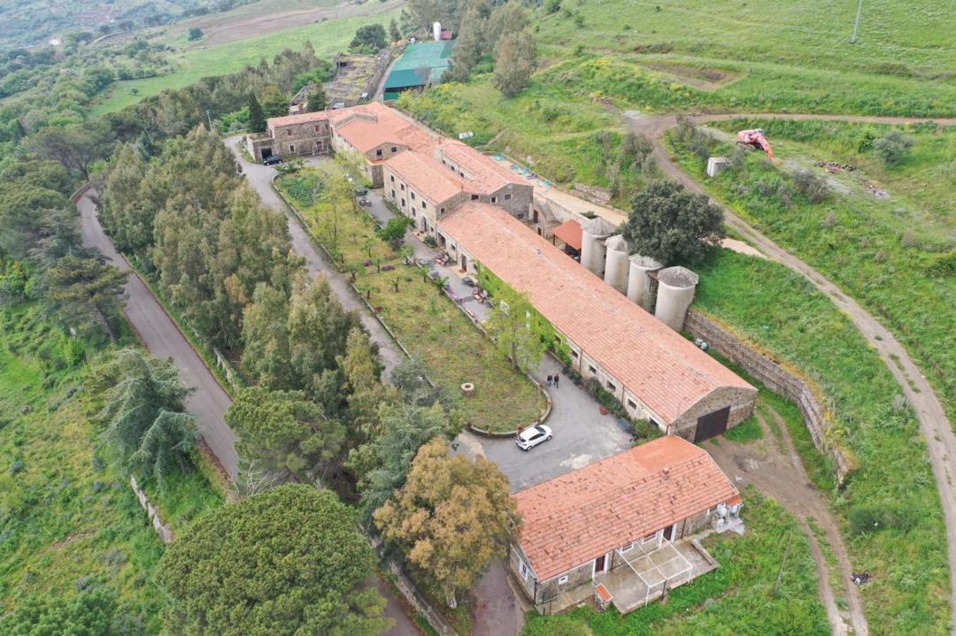 Photo of Buildings in Gratteri