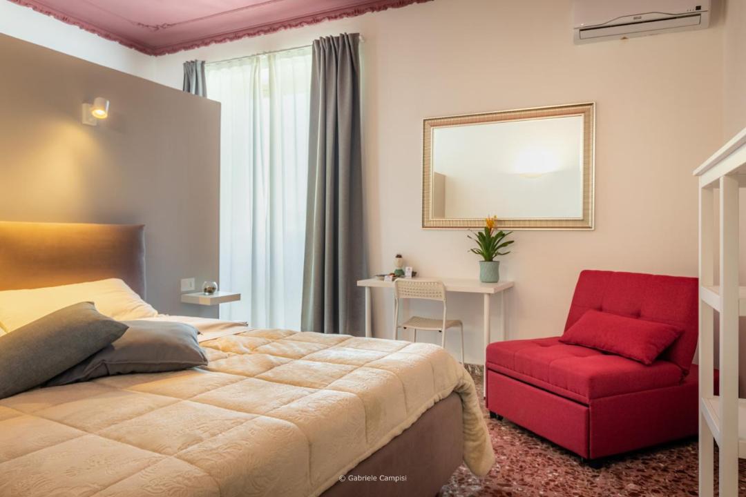 Photo of Bedroom in Noto