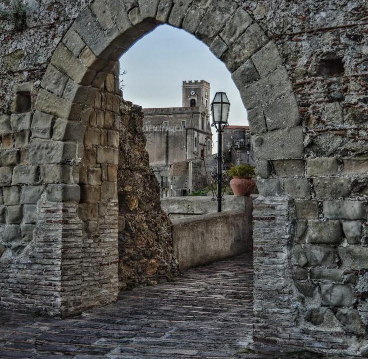 Photo of Buildings in Savoca