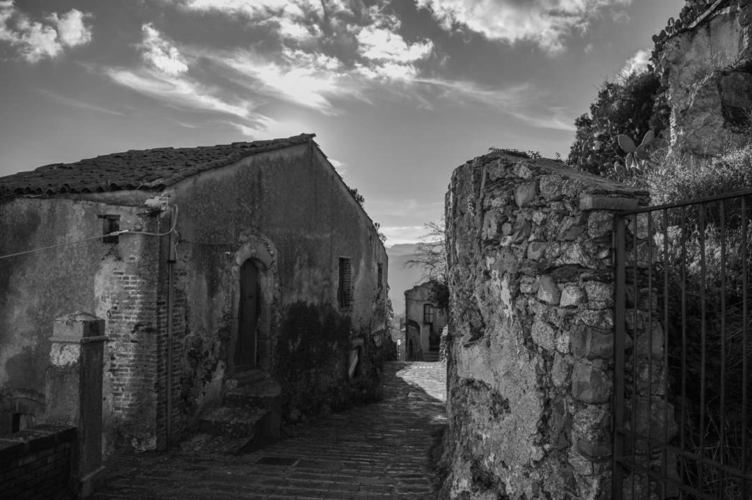 Photo of Buildings in Savoca