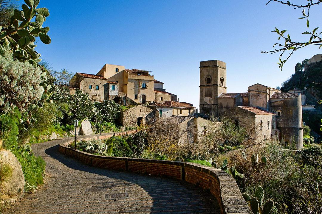 Photo of Others in Savoca
