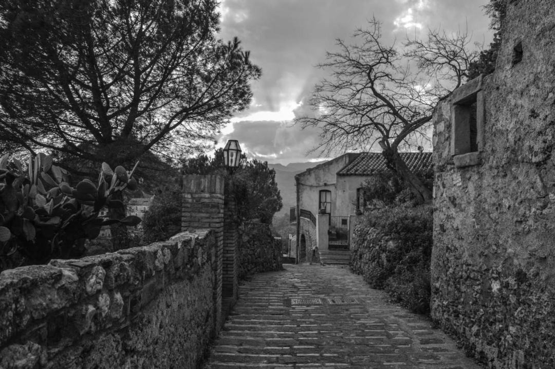 Photo of Buildings in Savoca