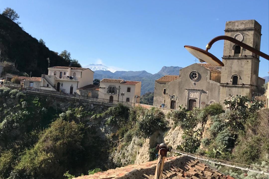 Photo of Buildings in Savoca