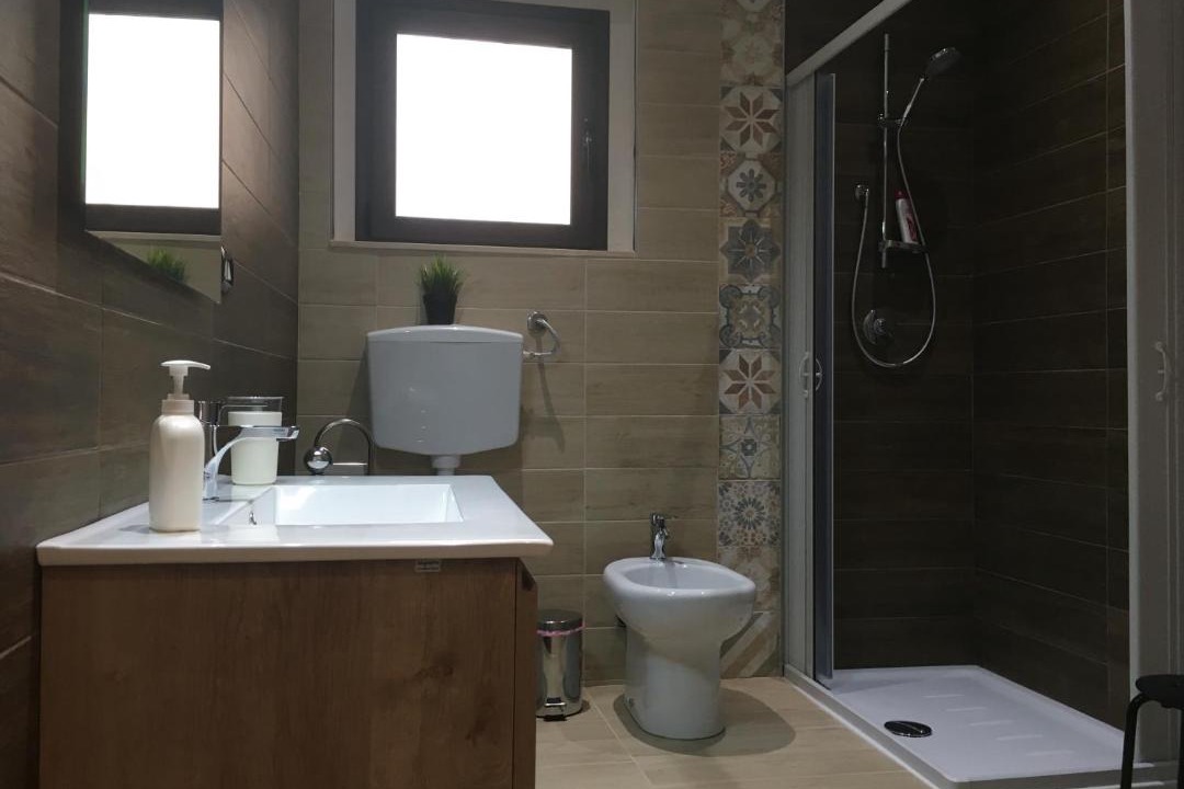 Photo of Bathroom in Naro
