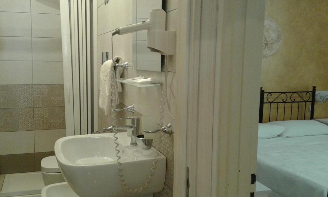 Photo of Bathroom in Furci Siculo