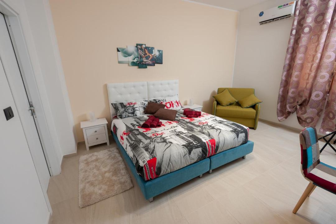 Photo of Bedroom in Tiche
