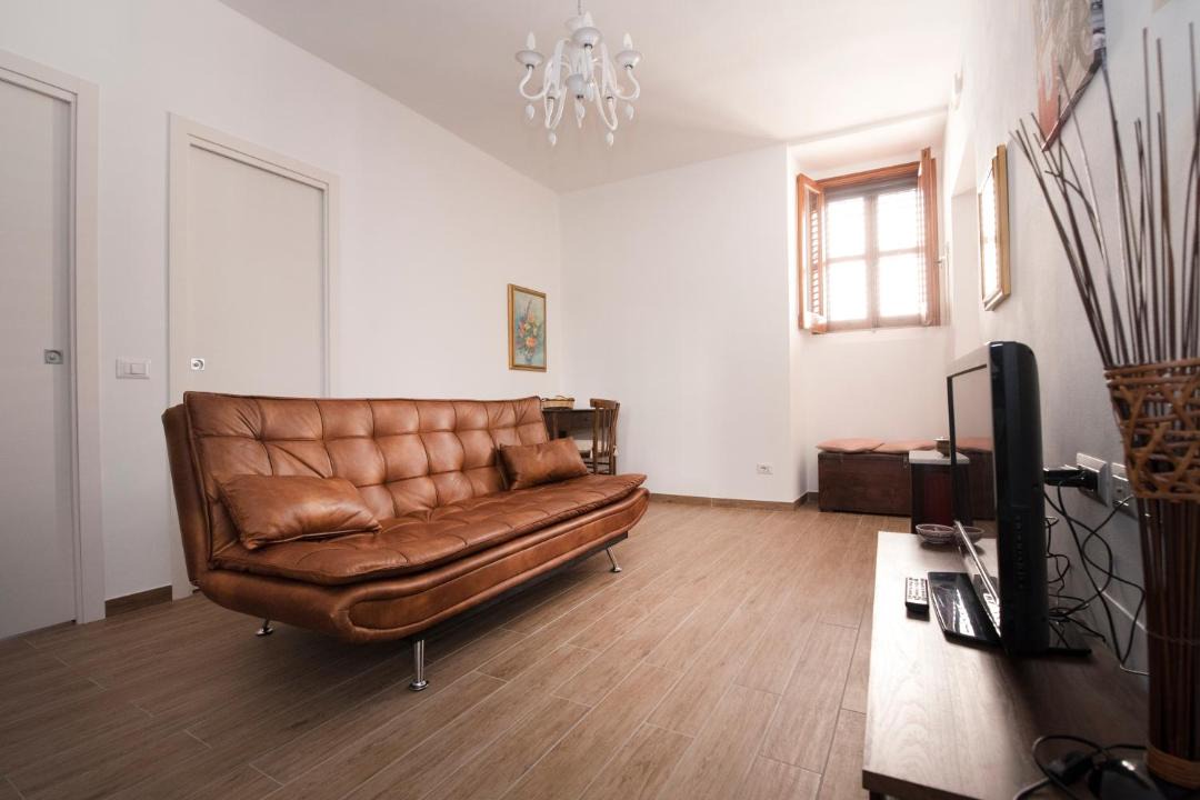 Photo of Livingroom in Noto Historic Centre
