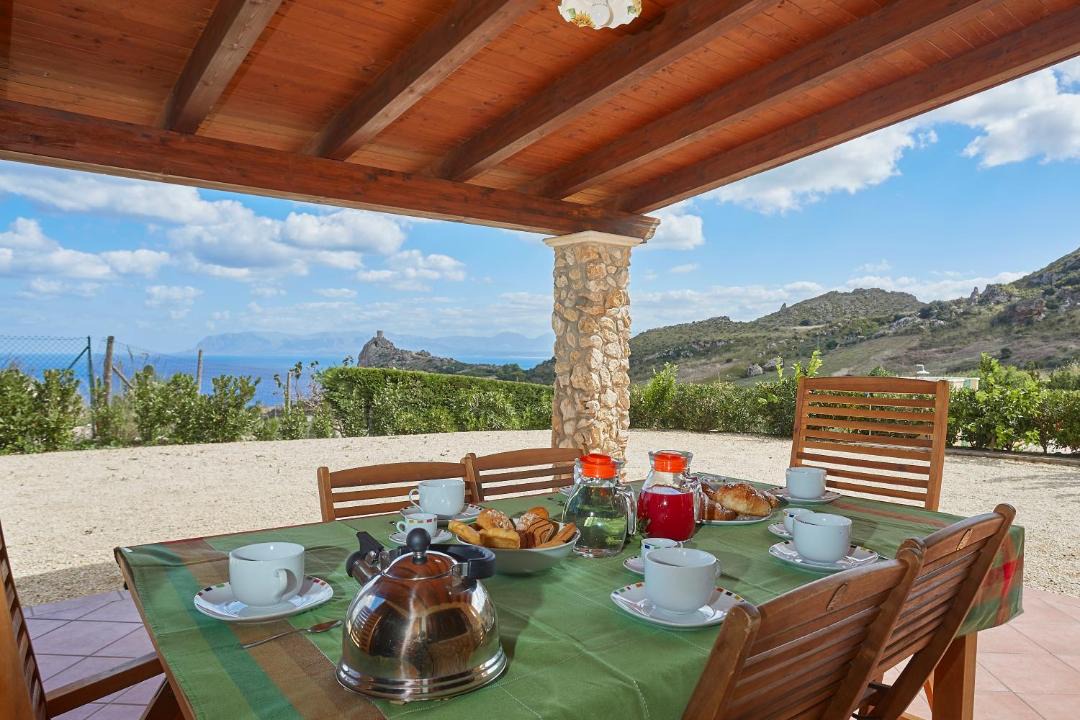 Photo of Patio Balcony in Scopello