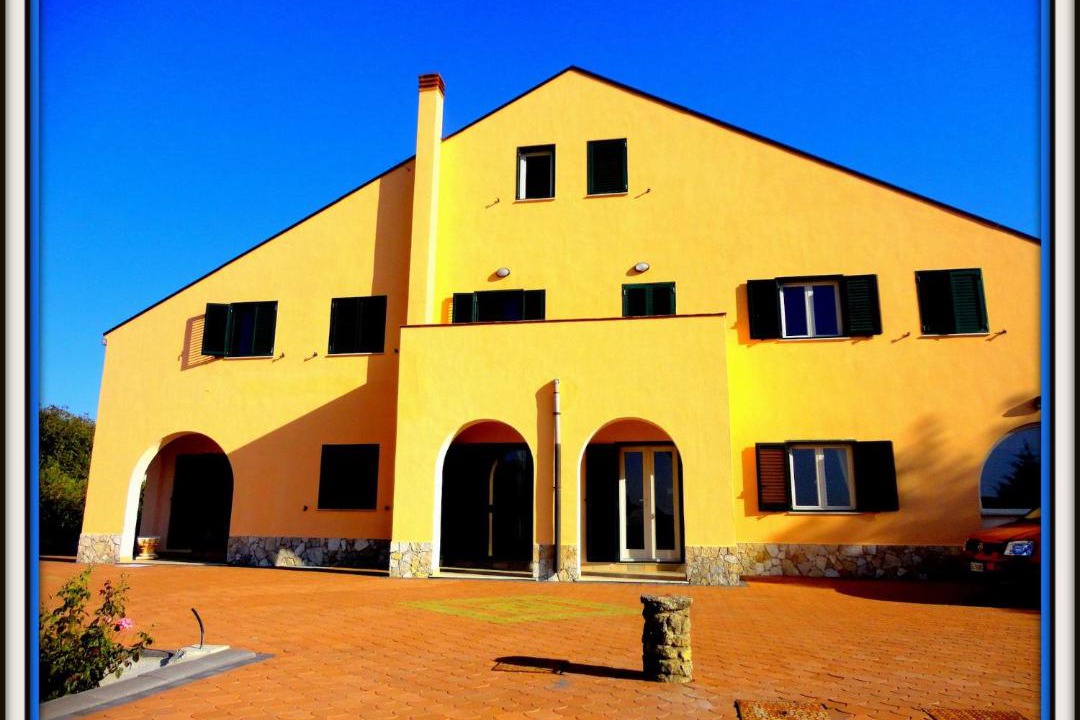 Photo of Buildings in Pergusa