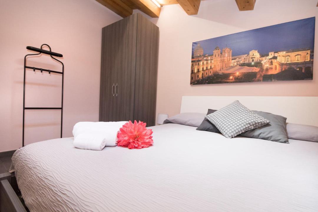 Photo of Bedroom in Noto