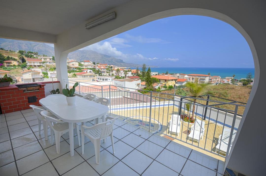 Photo of Patio Balcony in Alcamo Marina