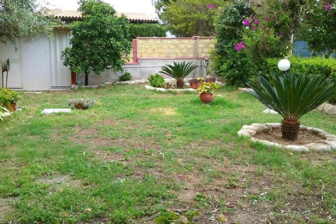 Photo of Buildings in Gallina