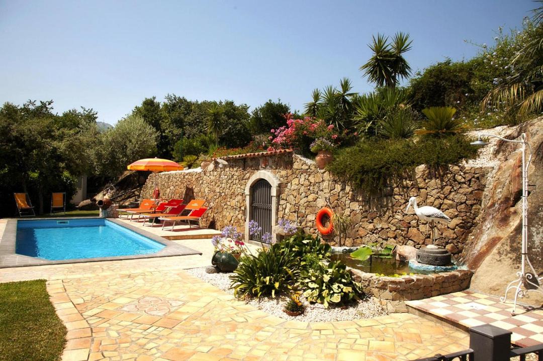 Photo of Outdoor in Mitogio