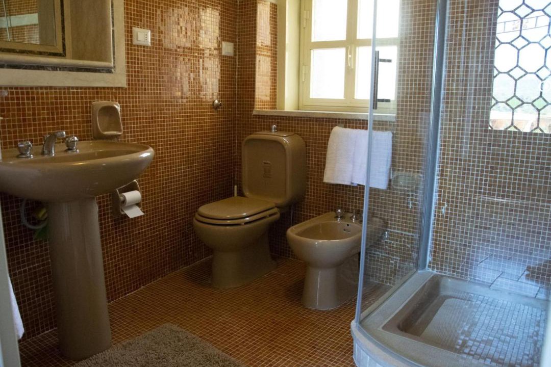 Photo of Bathroom in Savoca