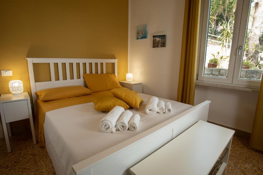 Photo of Bedroom in Addaura