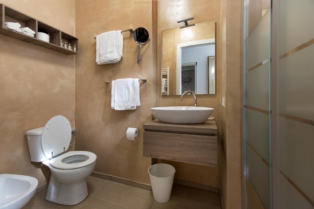 Photo of Bathroom in Picanello-Ognina-Barriera-Canalicchio