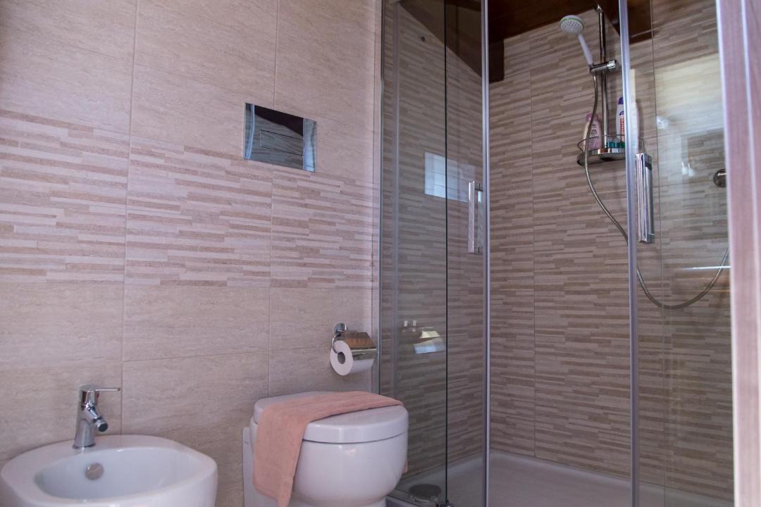 Photo of Bathroom in Capri Leone