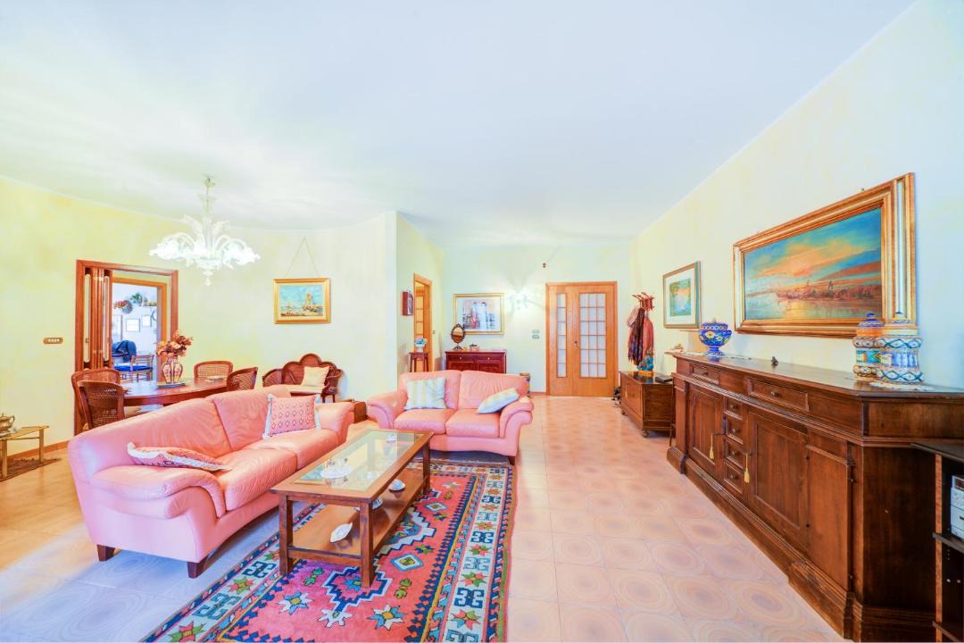 Photo of Livingroom in Syracuse