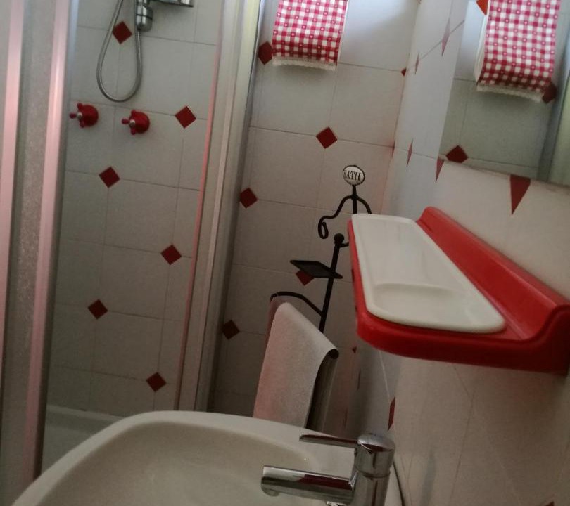 Photo of Bathroom in Ragalna