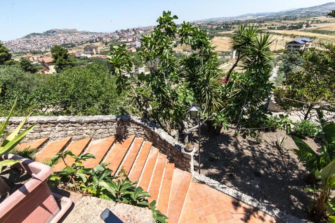 Photo of Patio Balcony in Favara
