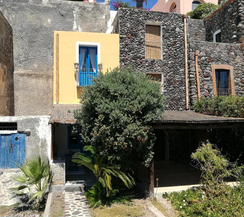 Photo of Buildings in Santa Marina Salina