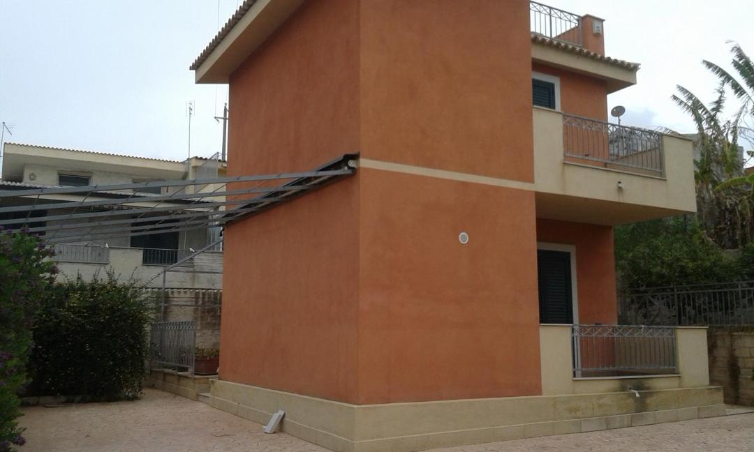 Photo of Buildings in Noto Marina