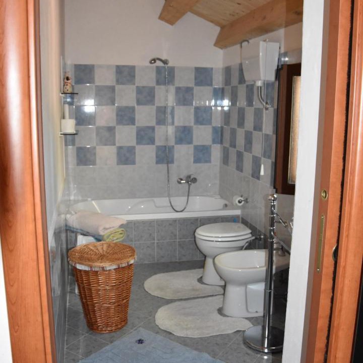 Photo of Bathroom in Rometta