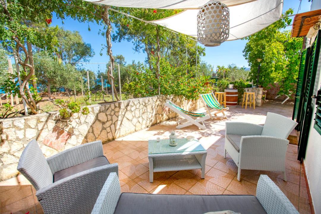 Photo of Patio Balcony in Pollina