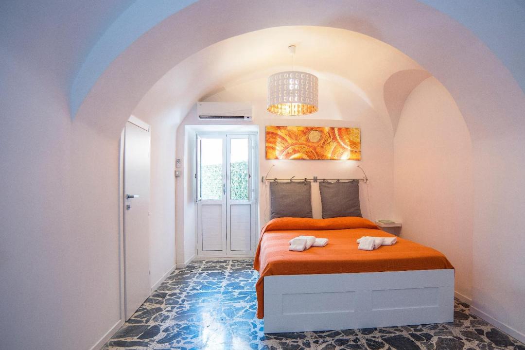 Photo of Bedroom in Noto Historic Centre