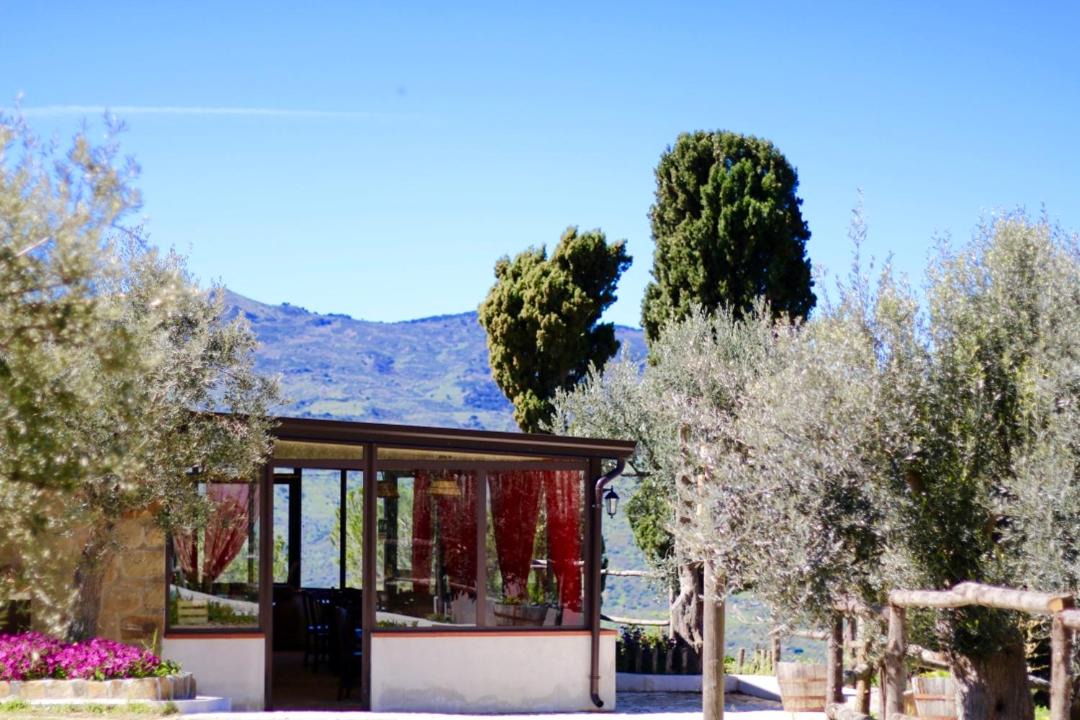 Photo of Others in Pettineo